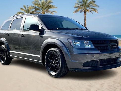 Used 2020 Dodge Journey SE w/ Blacktop Package FWD image 19