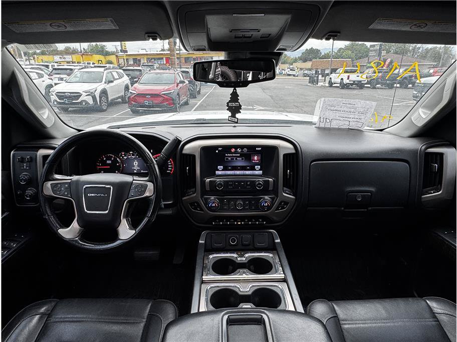Used 2015 GMC Sierra 2500 Denali w/ Duramax Plus Package AWD/4WD image 3