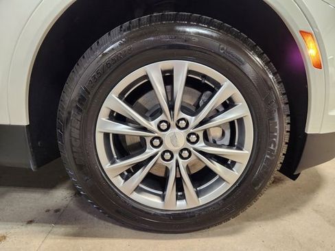 Used 2020 Cadillac XT5 Premium Luxury image 34