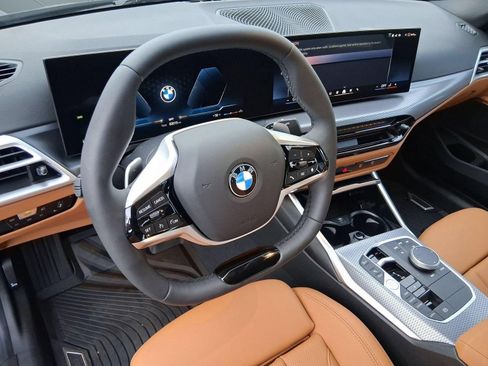 Used 2026 BMW 330i Sedan w/ Convenience Package RWD image 15