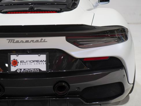 Used 2023 Maserati MC20 Coupe RWD image 40