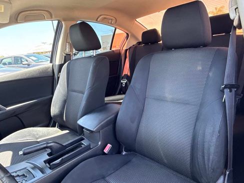Used 2013 MAZDA MAZDA3 i Touring FWD image 8