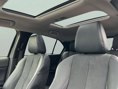 Used 2023 Mitsubishi Eclipse Cross SE image 15