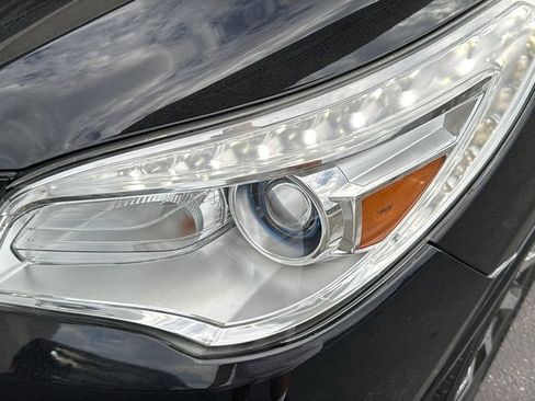 Used 2017 Buick Enclave Premium w/ Experience Buick Package AWD/4WD image 6