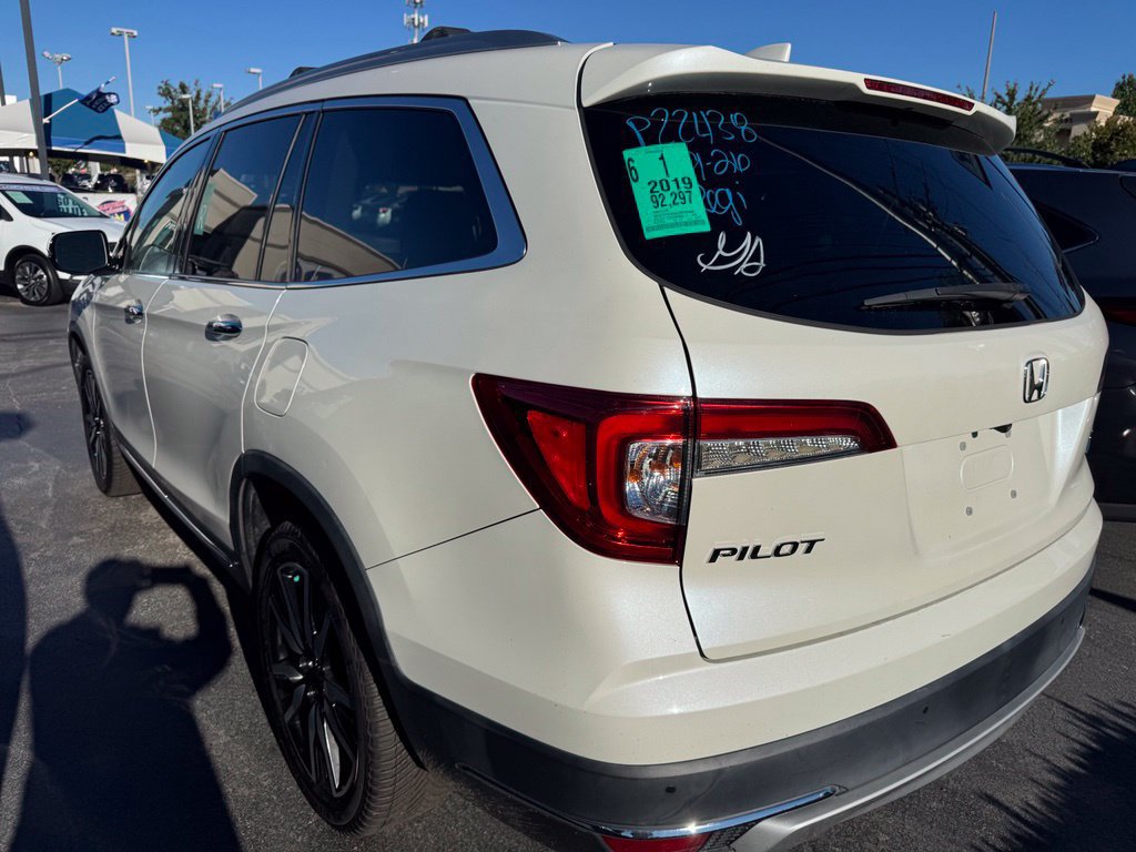 Used 2019 Honda Pilot Touring image 2