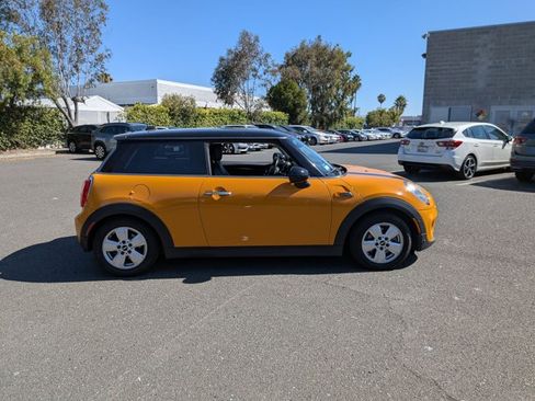 Used 2017 MINI Cooper Countryman S FWD image 4