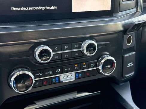 Used 2024 Ford F250 Lariat image 24