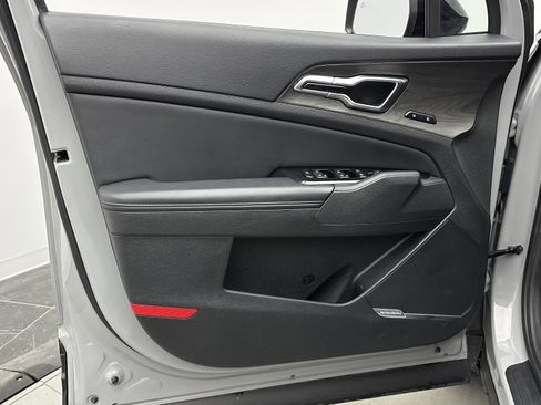 Used 2023 Kia Sportage X-Pro image 10