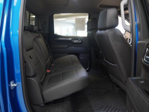 Used 2023 Chevrolet Silverado 1500 LT Trail Boss w/ LT Trail Boss Premium Package image 32