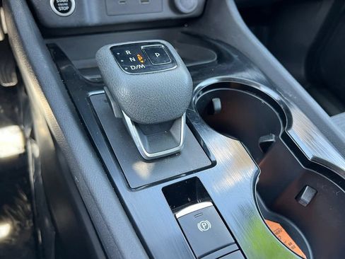 Used 2023 Nissan Rogue SV FWD image 31