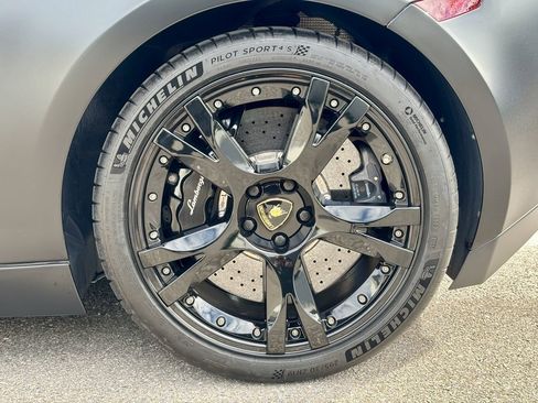 Used 2007 Lamborghini Gallardo image 14