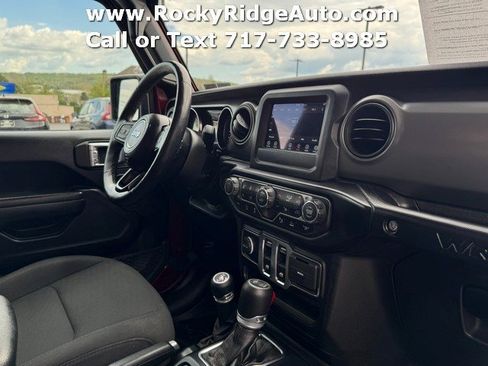 Used 2022 Jeep Wrangler Sport AWD/4WD image 10