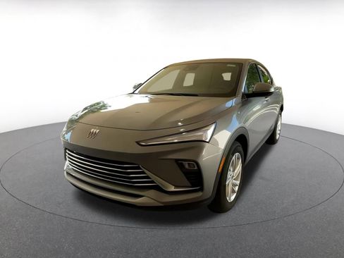 Used 2025 Buick Envista Preferred image 7