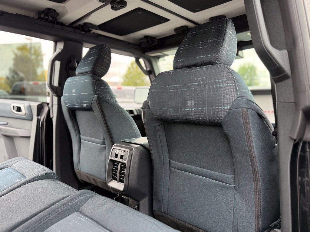 New 2026 Ford Bronco Heritage Edition AWD/4WD image 16