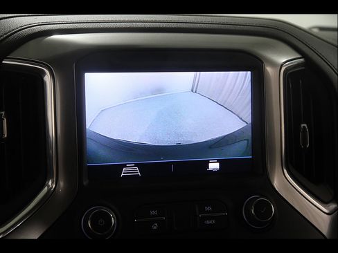 Used 2022 Chevrolet Silverado 1500 LT AWD/4WD image 14