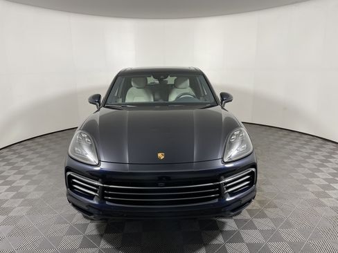 Used 2022 Porsche Cayenne S image 10