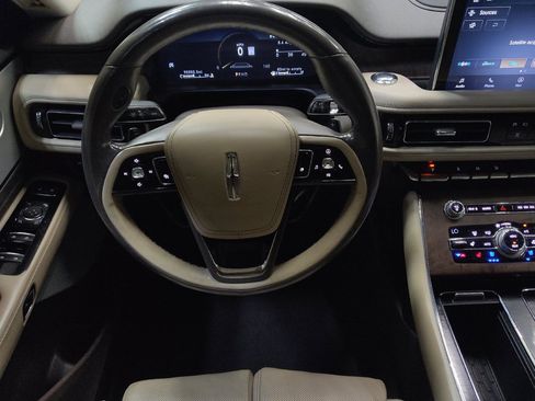 Used 2020 Lincoln Aviator Reserve w/ Equipment Group 201A AWD/4WD image 22
