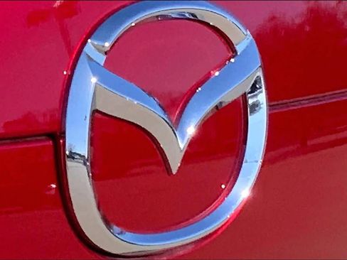 Certified 2025 MAZDA CX-5 Signature image 9