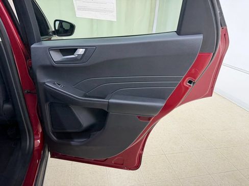 Used 2021 Ford Escape SEL AWD/4WD image 13