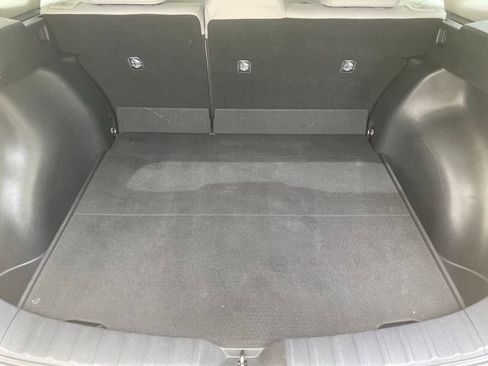 Used 2022 Toyota Corolla Cross LE w/ Moonroof Package AWD/4WD image 8