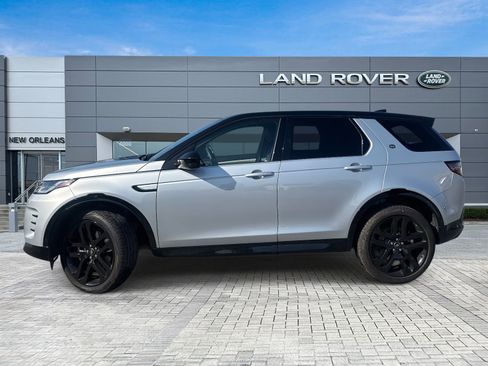 Used 2025 Land Rover Discovery Sport Dynamic SE image 2