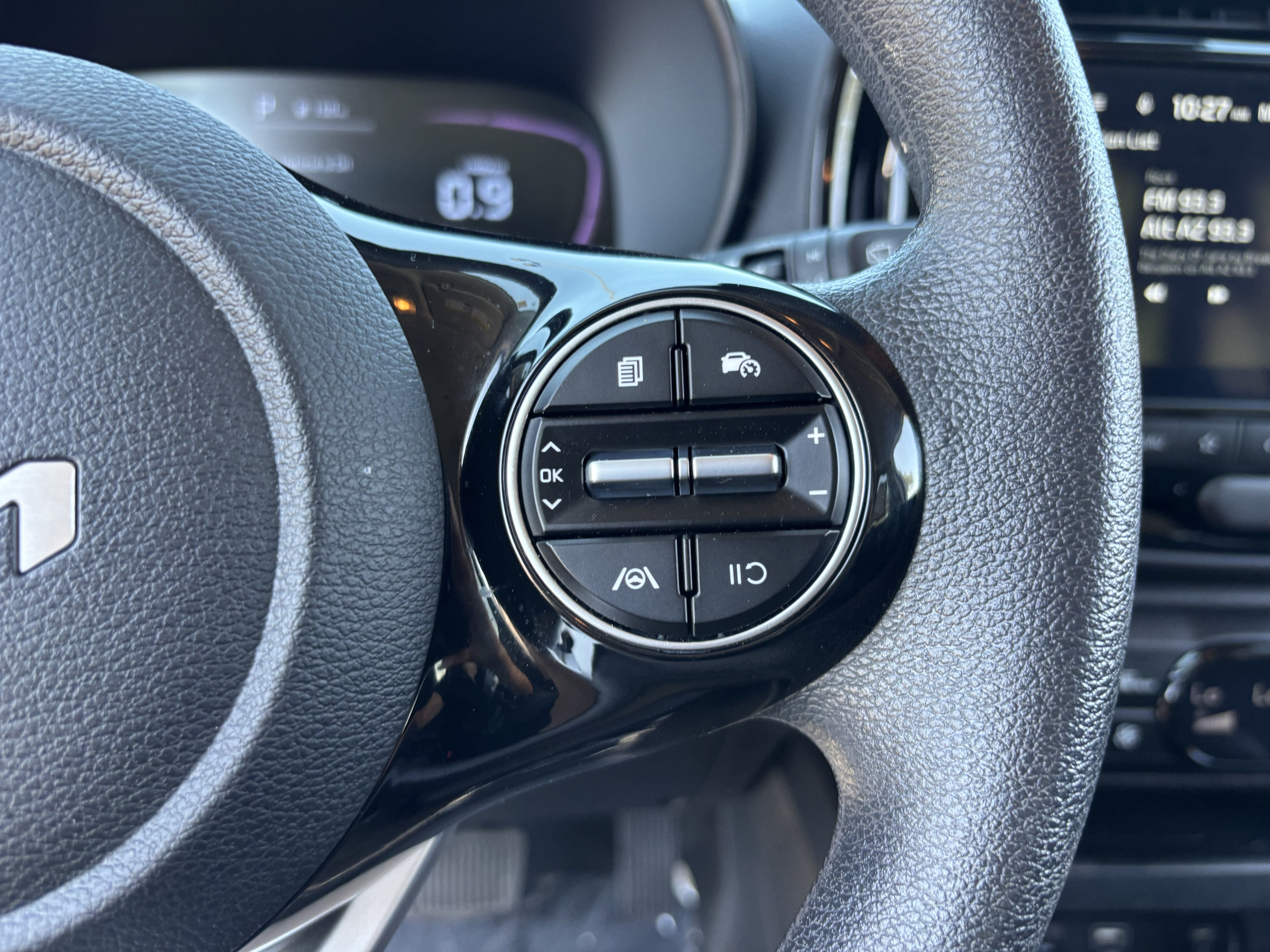 Certified 2025 Kia Soul S FWD image 26