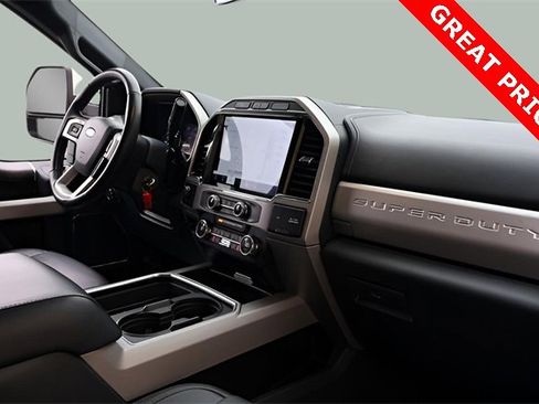 Used 2022 Ford F250 Lariat image 19