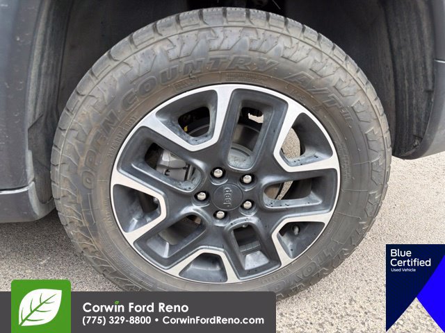 Used 2021 Jeep Compass Trailhawk w/ Sun and Sound Group AWD/4WD image 20