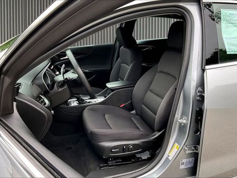Used 2024 Chevrolet Malibu LT FWD image 26