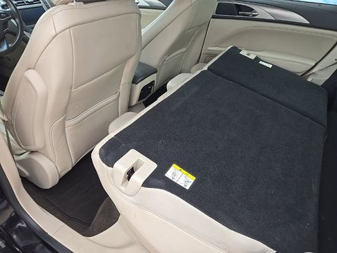 Used 2020 Lincoln MKZ AWD w/ Convenience Package image 90