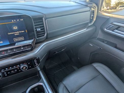 Used 2024 Chevrolet Silverado 1500 LT Trail Boss w/ LT Trail Boss Premium Package image 18