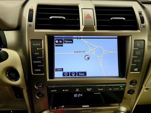 Used 2014 Lexus GX 460 Luxury w/ Driver Support Package AWD/4WD image 18