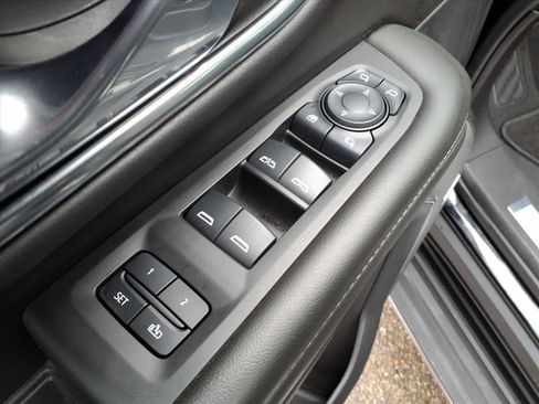 Certified 2024 Chevrolet Tahoe LT w/ Luxury Package image 20