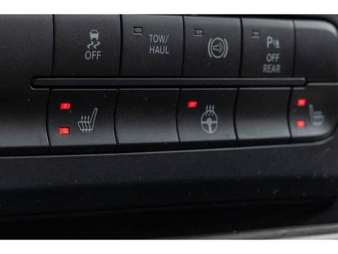 Used 2017 RAM 2500 Big Horn image 25