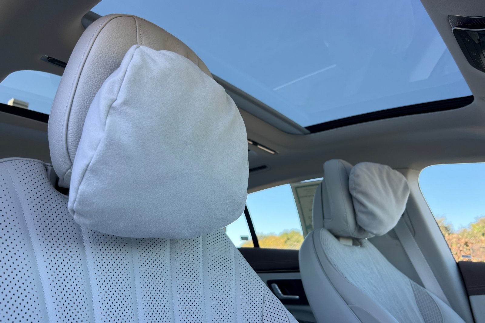 Used 2022 Mercedes-Benz EQS 450+ Sedan image 17