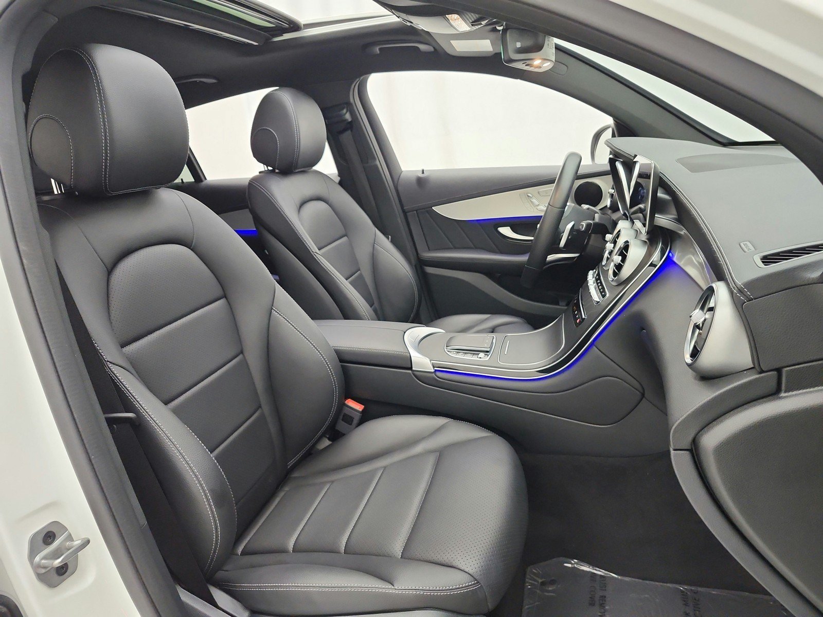 Certified 2023 Mercedes-Benz GLC 300 4MATIC Coupe image 20