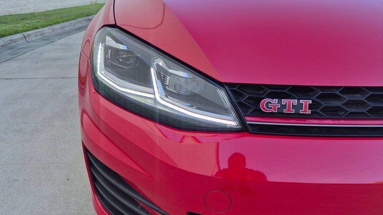 Used 2015 Volkswagen GTI Autobahn w/ Lighting Package (SEL) FWD image 9
