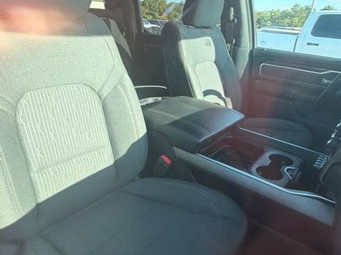 Used 2019 RAM 1500 Big Horn AWD/4WD image 18