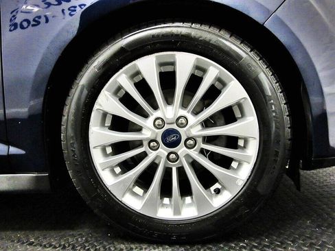 Used 2017 Ford C-MAX SE image 21