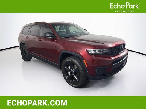 Used 2023 Jeep Grand Cherokee L Laredo RWD image 1