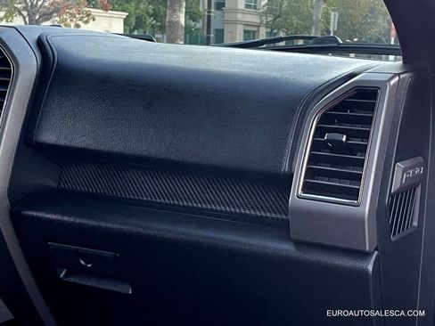 Used 2018 Ford F150 Raptor w/ Equipment Group 802A Luxury image 40