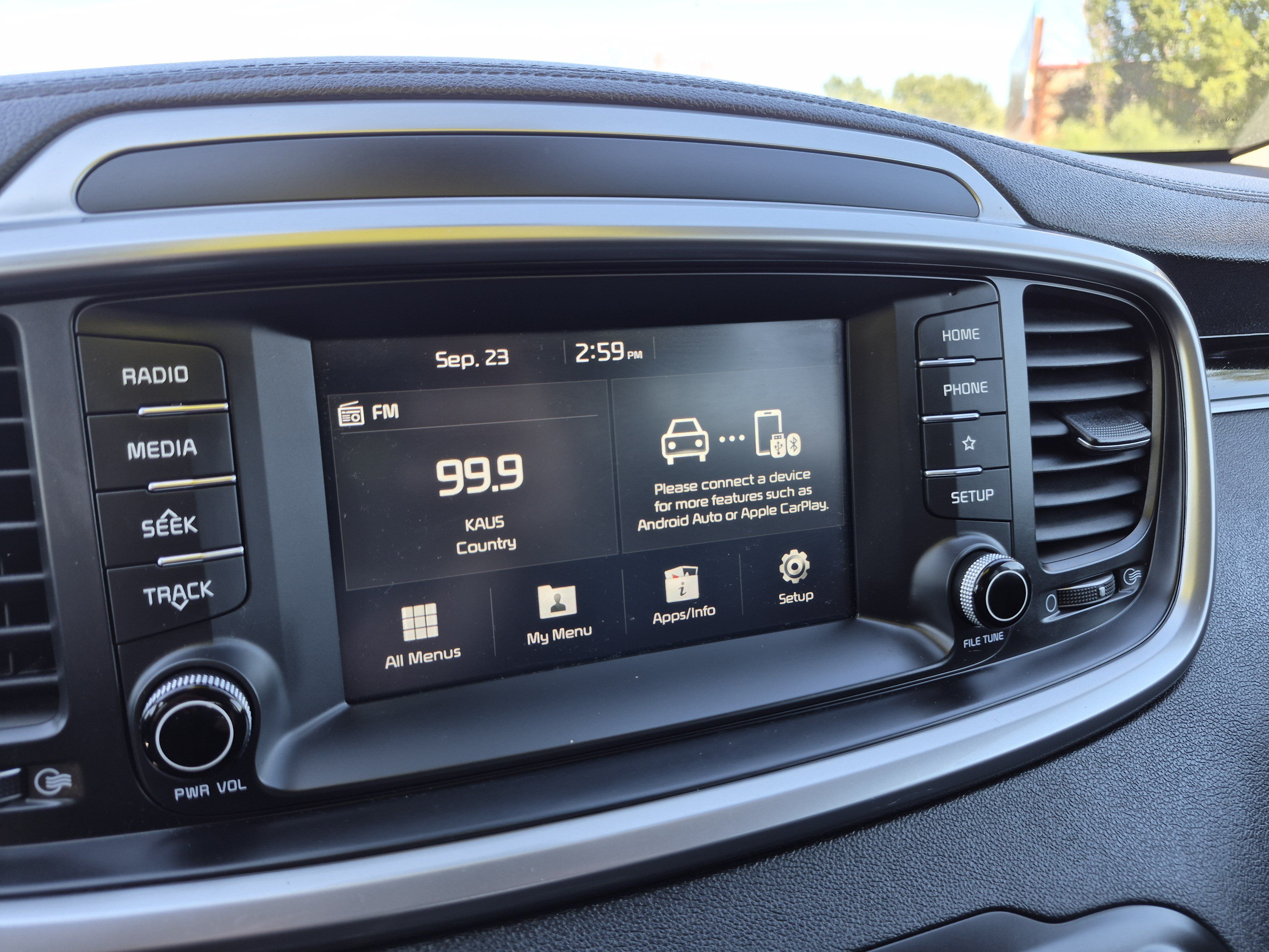 Used 2020 Kia Sorento EX AWD/4WD image 23