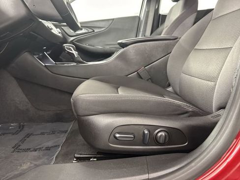Used 2023 Chevrolet Malibu RS image 21