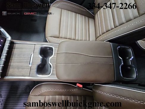New 2026 GMC Acadia Denali Ultimate w/ LPO, All-Weather Package FWD image 21