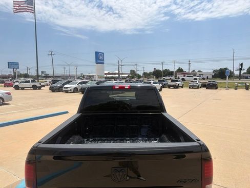 Used 2024 RAM 1500 Warlock AWD/4WD image 9