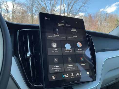 New 2026 Volvo XC60 B5 Ultra w/ Protection Package Premier image 26