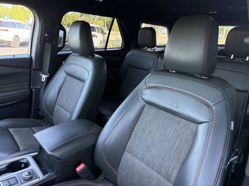 Used 2022 Ford Explorer Timberline AWD/4WD image 14