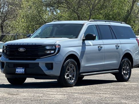 New 2026 Ford Expedition Max Active image 7