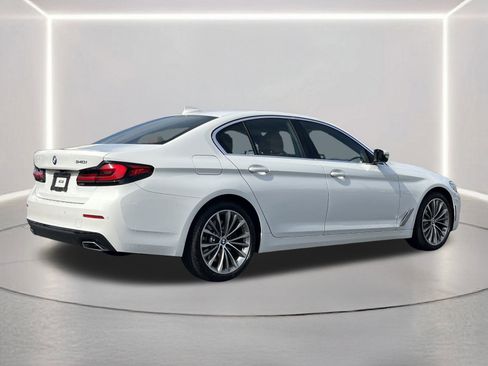 Used 2022 BMW 540i w/ Premium Package image 29