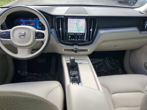 Certified 2023 Volvo XC60 B5 Core w/ Climate Package FWD image 14